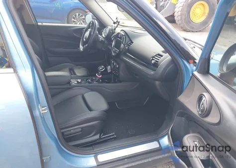 2017 Mini Clubman Cooper из США, поврежденный, VIN WMWLU1C31H2F28787